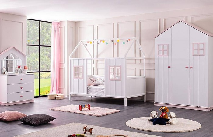 Vanessa Montessori Genç Odası