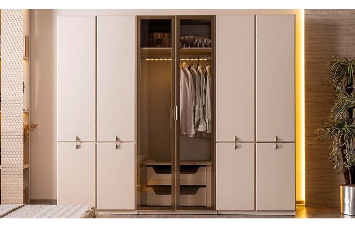 Atelier Gardrop - 6 Kapılı