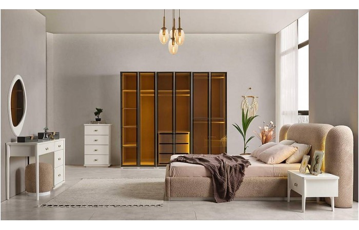 Solit Yatak Odası - 6 Kapılı