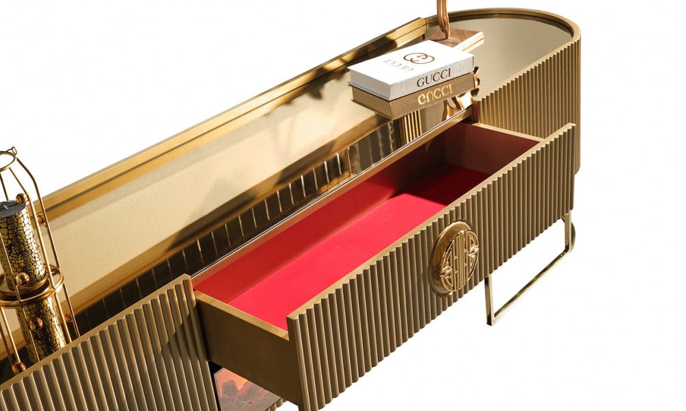 Gucci Golden Şömineli Tv Ünitesi Gucci Golden Şömineli Tv Ünitesi