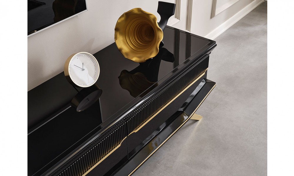 Masarati Gold Metal Ayaklı Tv Ünitesi