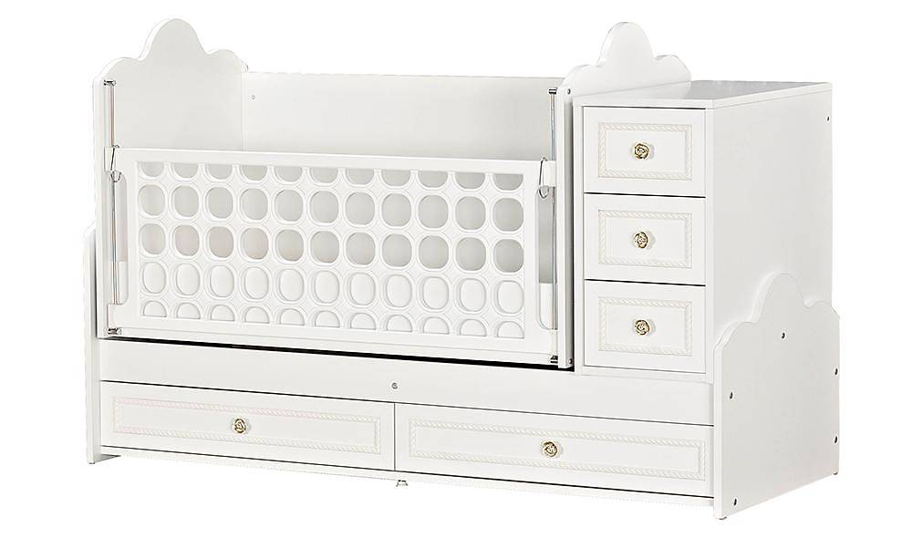 Emily Büyüyen Beşik Beşik