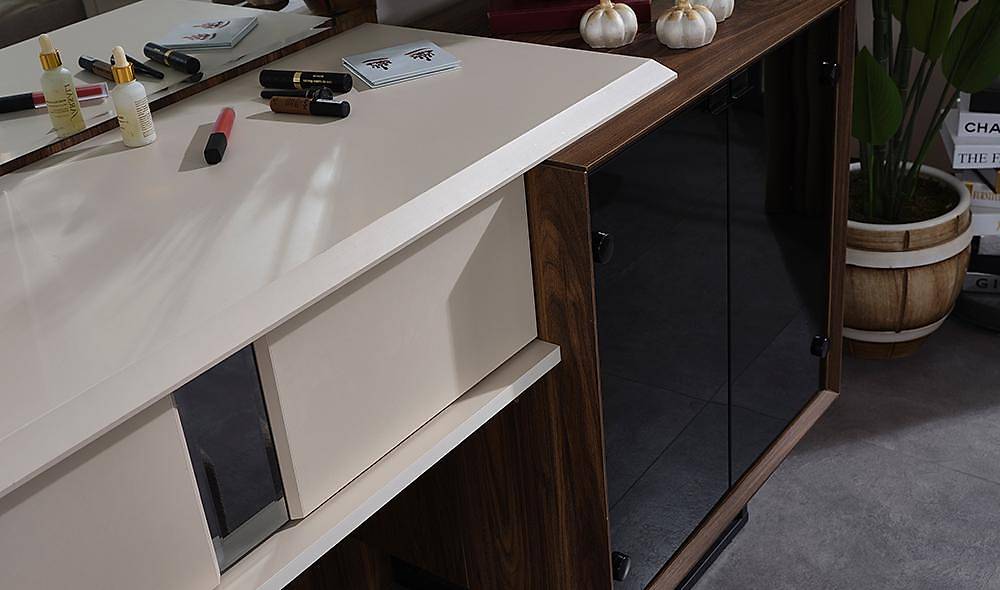 Felipe Bazalı Yatak Odası - Köşe Dolaplı Giyinme Odası