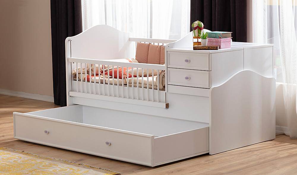 Layla Yavrulu Beşik Beşik