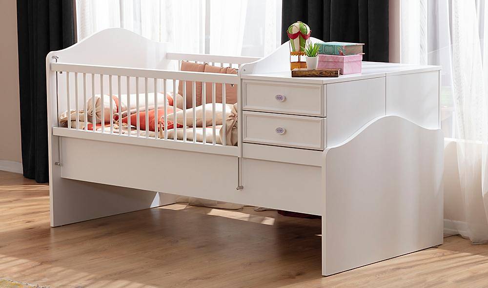 Layla Yavrulu Beşik Beşik