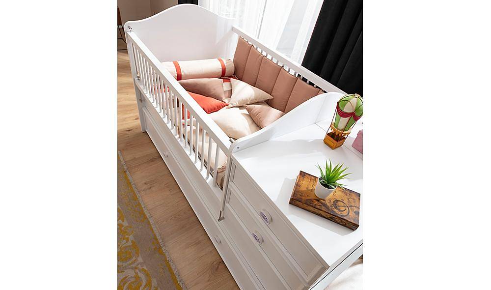 Layla Yavrulu Beşik Beşik