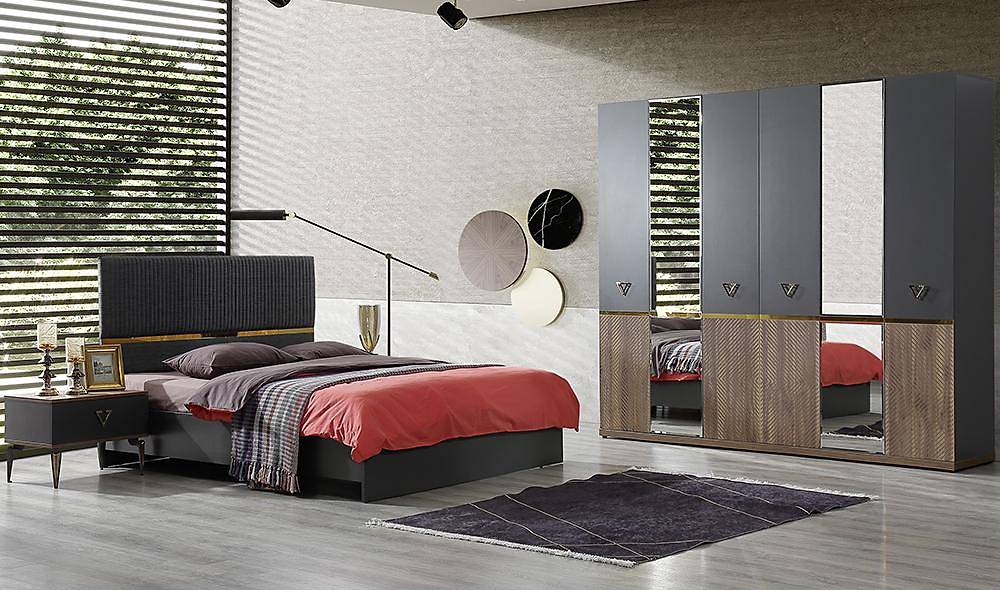 Nisan 6 Kapılı Yatak Odası Yatak Odası