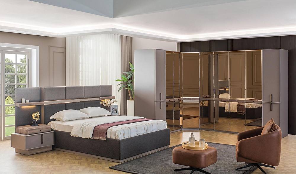 Lova Bazalı Yatak Odası - Köşe Dolaplı Giyinme Odası