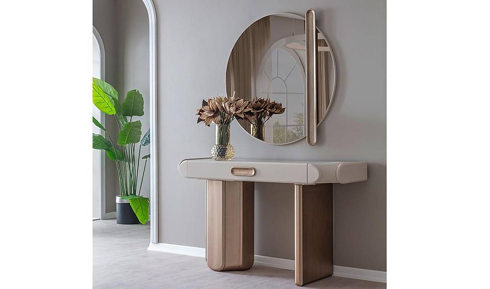 Soprano Dresuar Sehpa ve Aksesuar