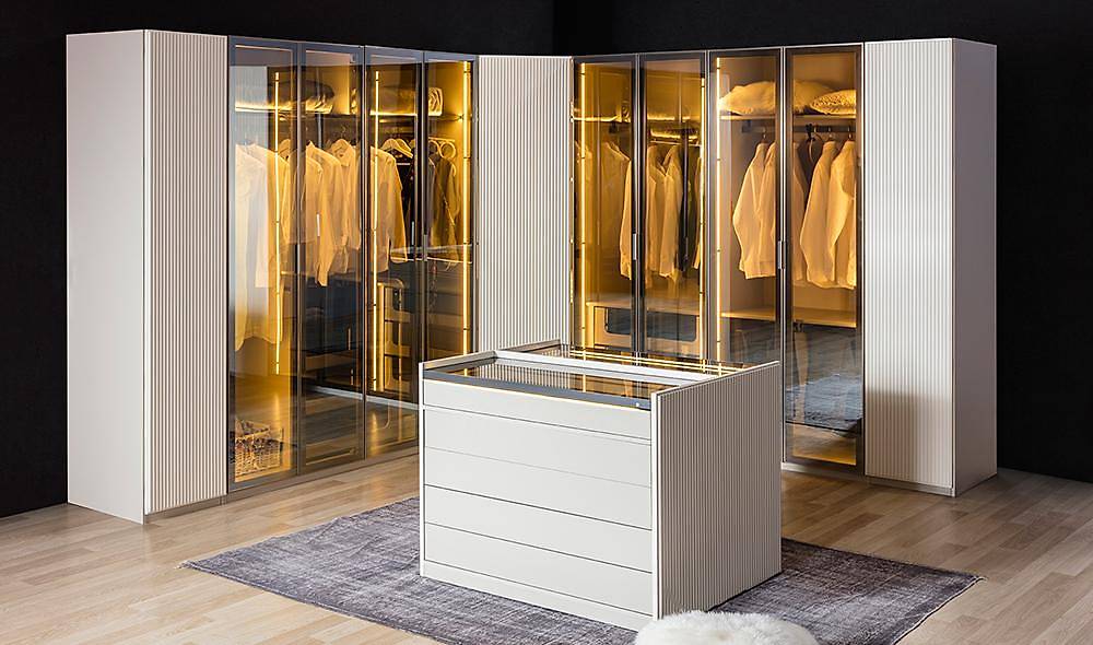 Suare Giyinme Odası Giyinme Odası