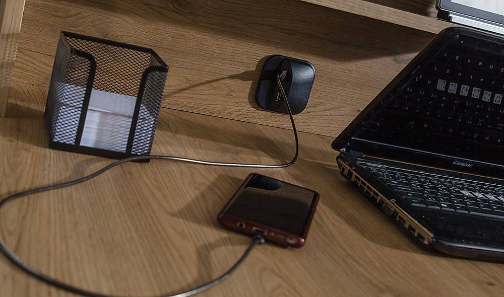 Newport Genç Odası Genç Odası