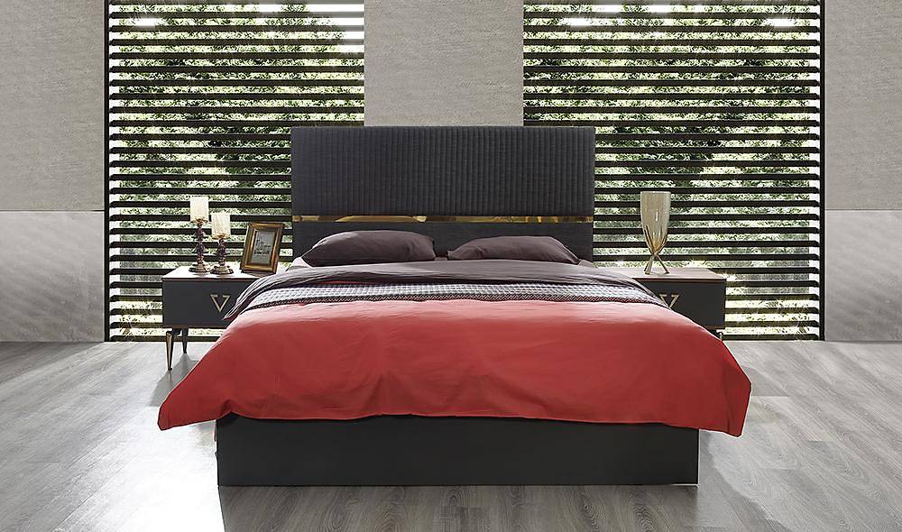 Nisan 6 Kapılı Yatak Odası Yatak Odası