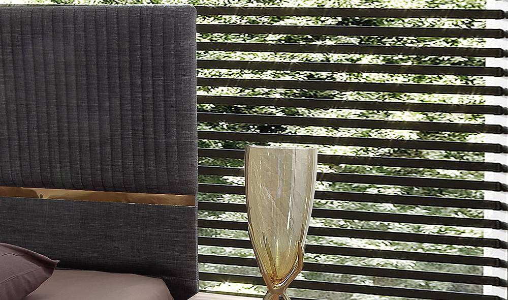 Nisan 6 Kapılı Yatak Odası Yatak Odası