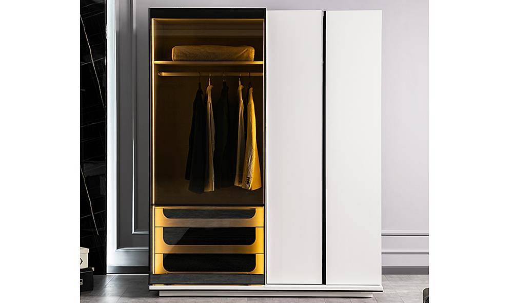 Asus Bazalı Yatak Odası - 4 Kapılı Yatak Odası