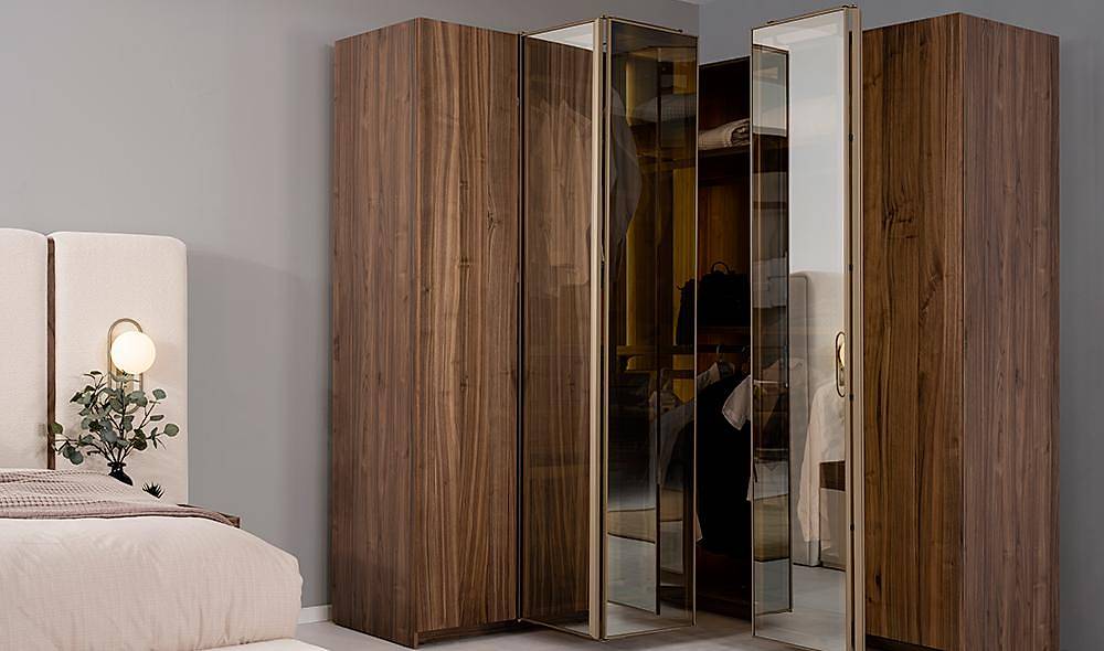 Ring Bazalı Yatak Odası - Köşe Dolaplı Giyinme Odası