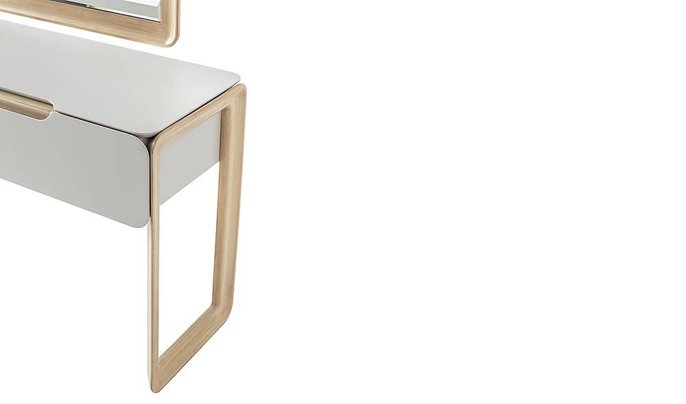 İnnova Dresuar Sehpa ve Aksesuar