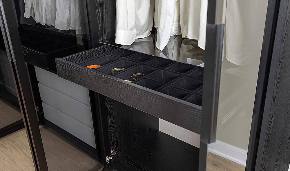 Elika Bazalı Yatak Odası - 6 Kapılı Yatak Odası