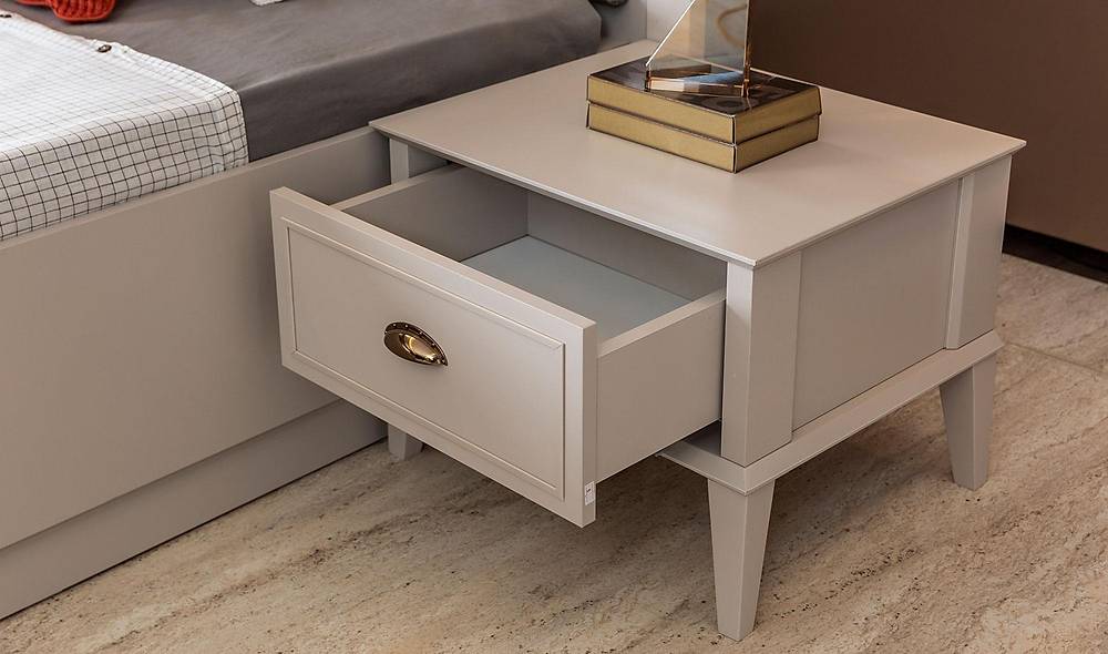 Helena Genç Odası Genç Odası