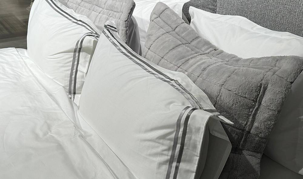 Daniela Nevresim Takımı - Uyku Seti Yatak Baza Başlık