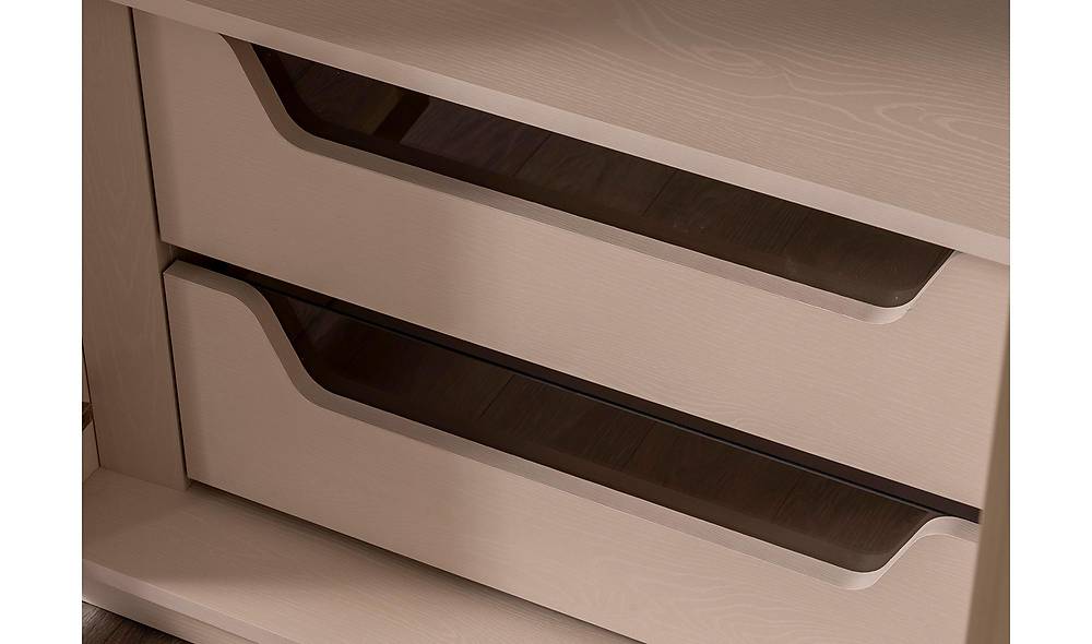 Atelier Yatak Odası - 6 Kapılı Yatak Odası