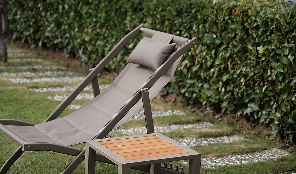 Lines Şezlong Bahçe Mobilyası