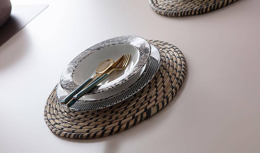 Lacy Yemek Masası Takımı Yemek Masası Takımı