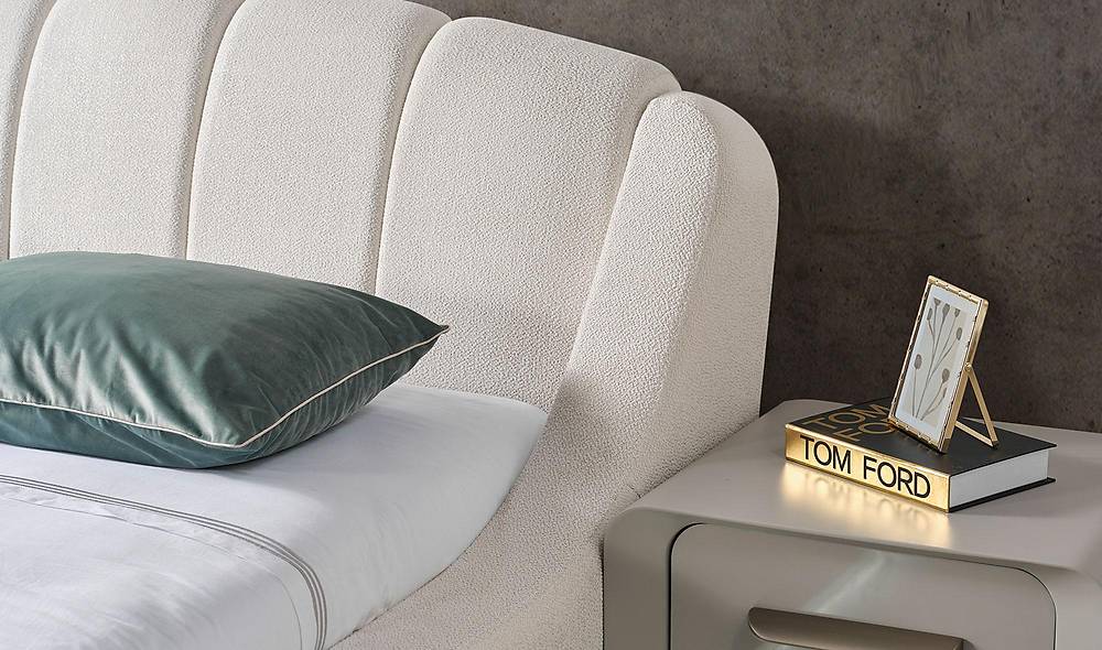 Lenka Yatak Odası - 6 Kapılı Yatak Odası