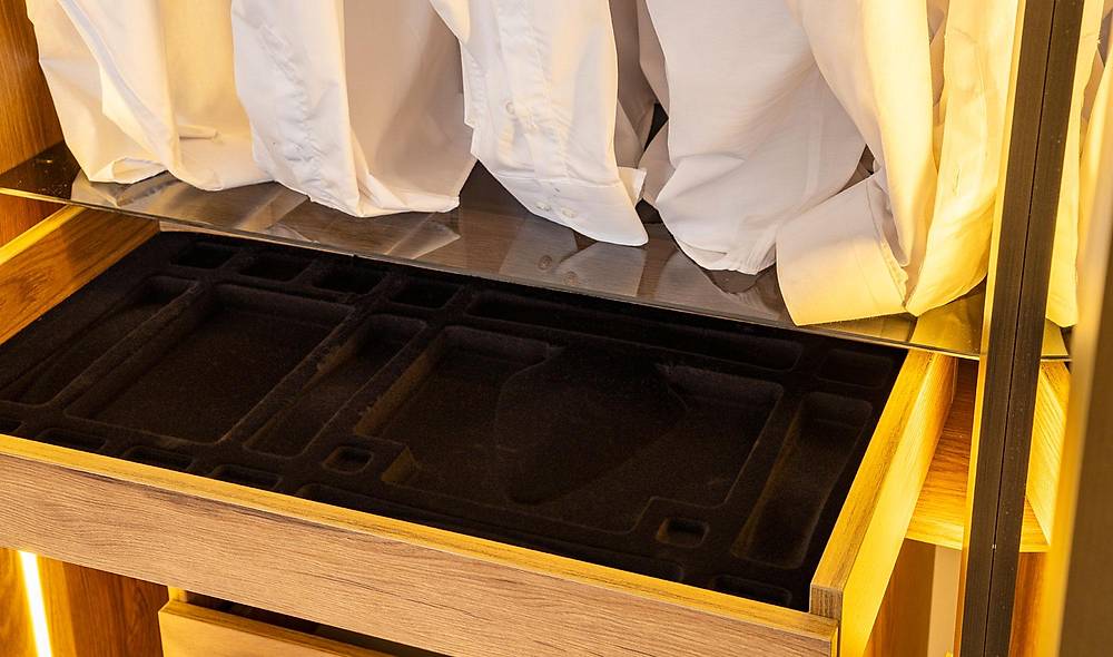 Montego Bazalı Yatak Odası - Köşe Dolaplı Giyinme Odası