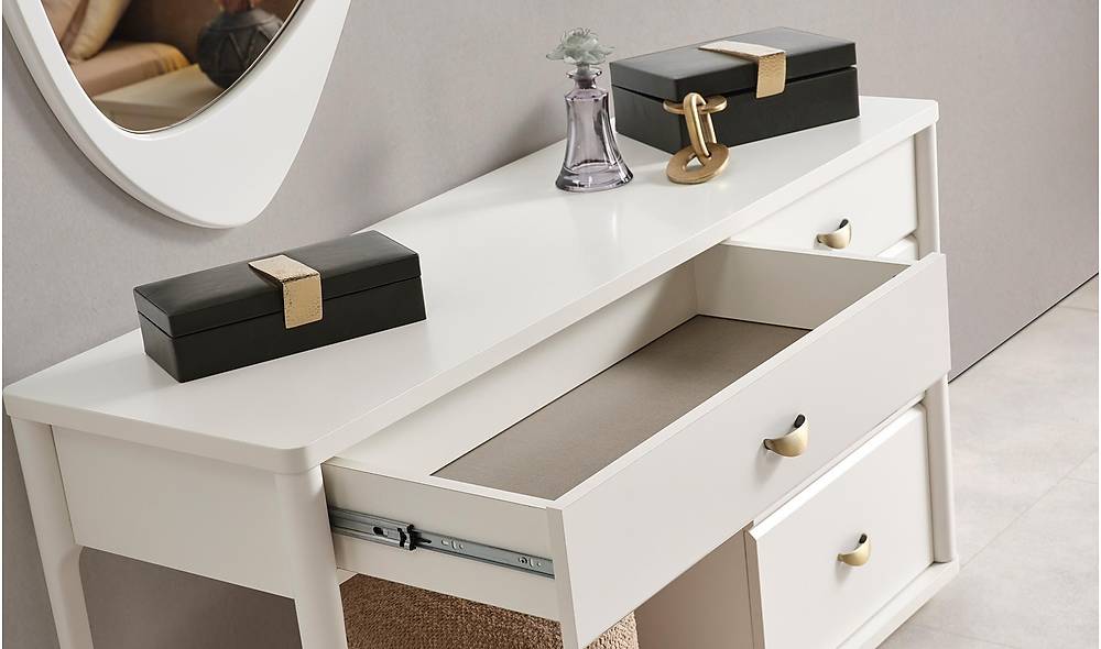 Solit Yatak Odası - Köşe Dolaplı Giyinme Odası