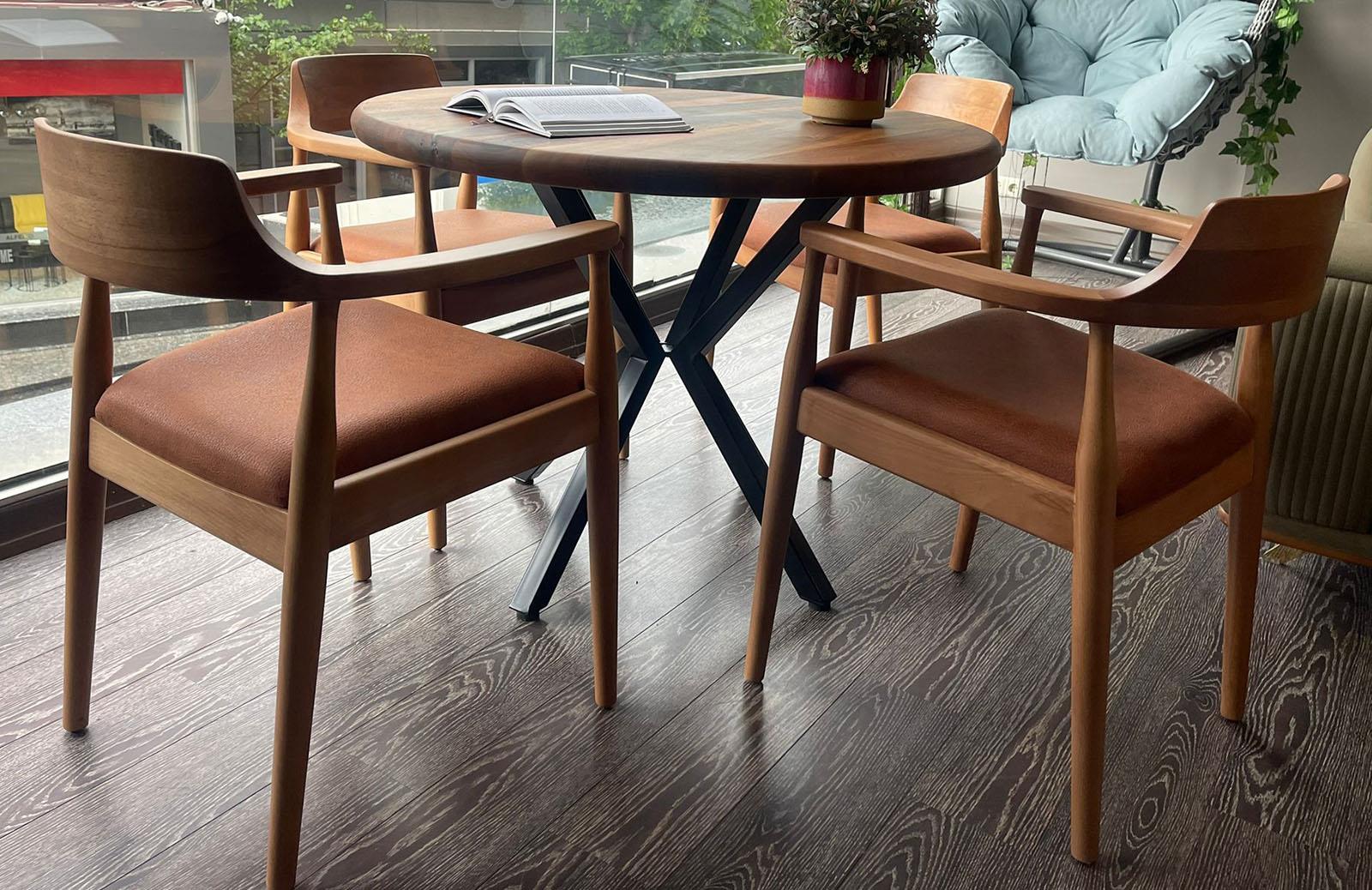 Exen Ahşap Metal  Yuvarlak Masa Takımı Masalar