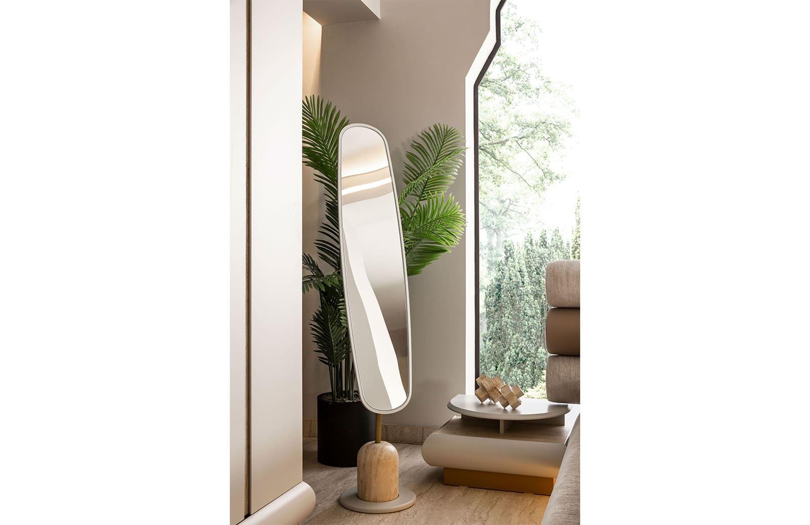 Noyes Boy Aynası Yatak Odası