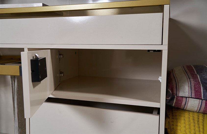 Lemis Yatak Odası Takımı Köşe Dolaplı Giyinme Odası