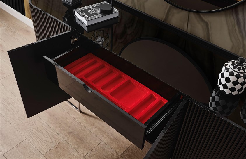 Morten Yemek Odası Takımı Krom Yemek Odası