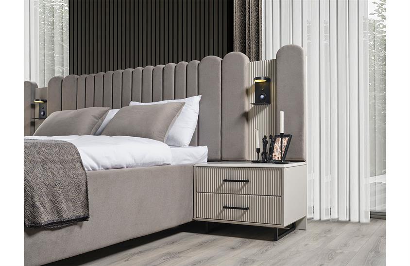 Ashwini Giyinme Odası Yatak Odası