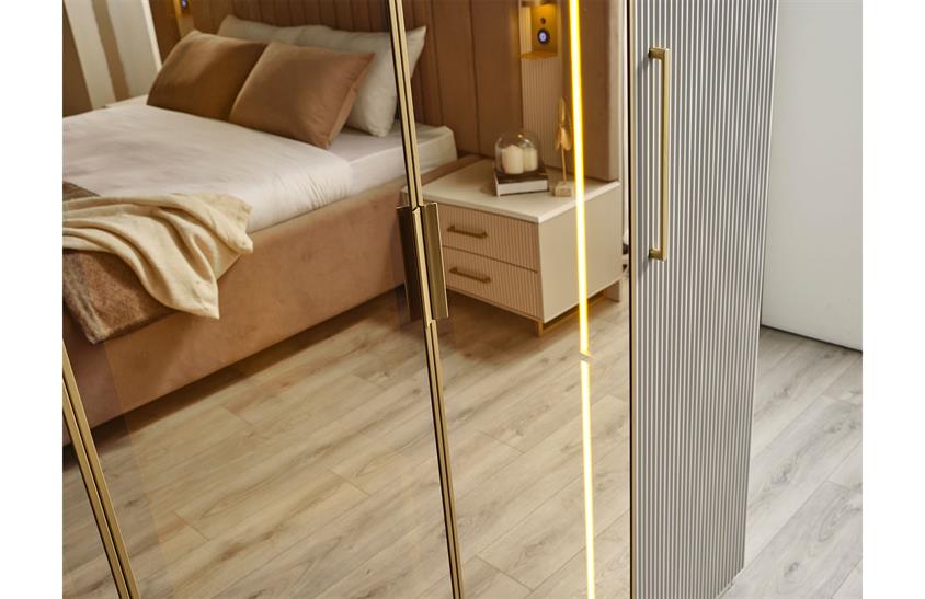 Ashwini Giyinme Odası Dolabı Gold Giyinme Odası