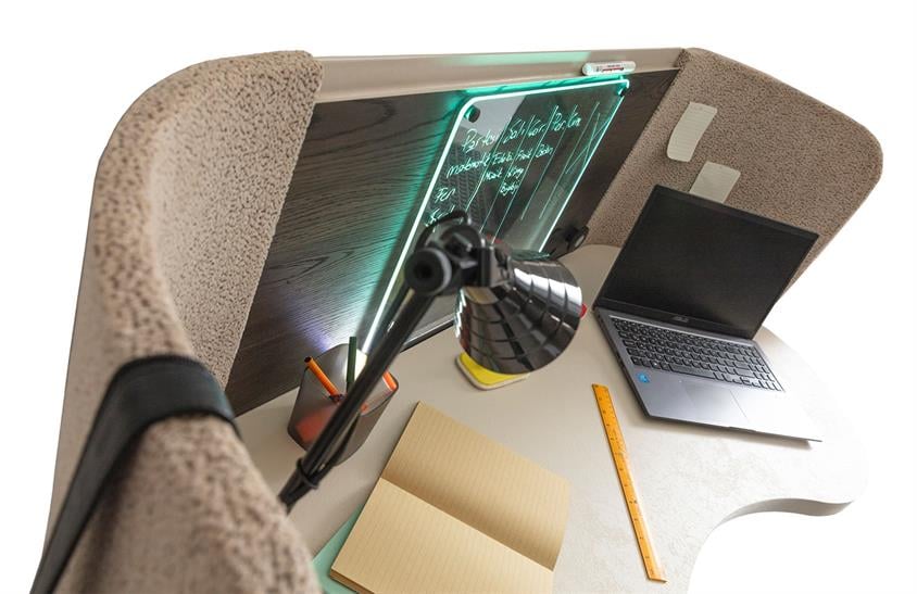 Delseny  Çalışma Masası Genç Odası