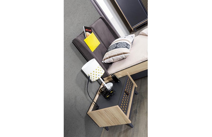 Zain Komodin Genç Odası