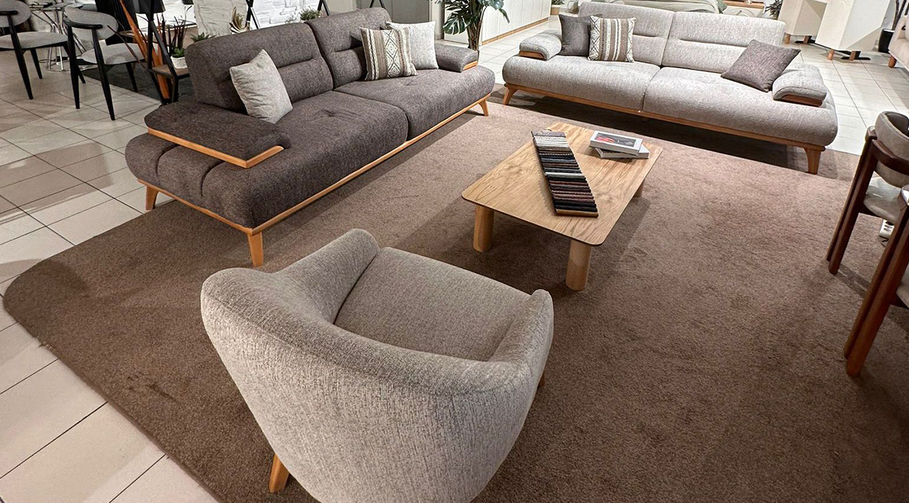 İnci Yataklı Ahşap Ayaklı Modern Koltuk Takımı Modern Koltuk Takımı