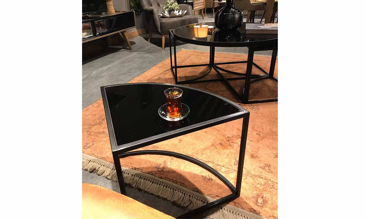 Soso Metal Ayaklı 4+1 Sehpa Sehpa ve Aksesuar