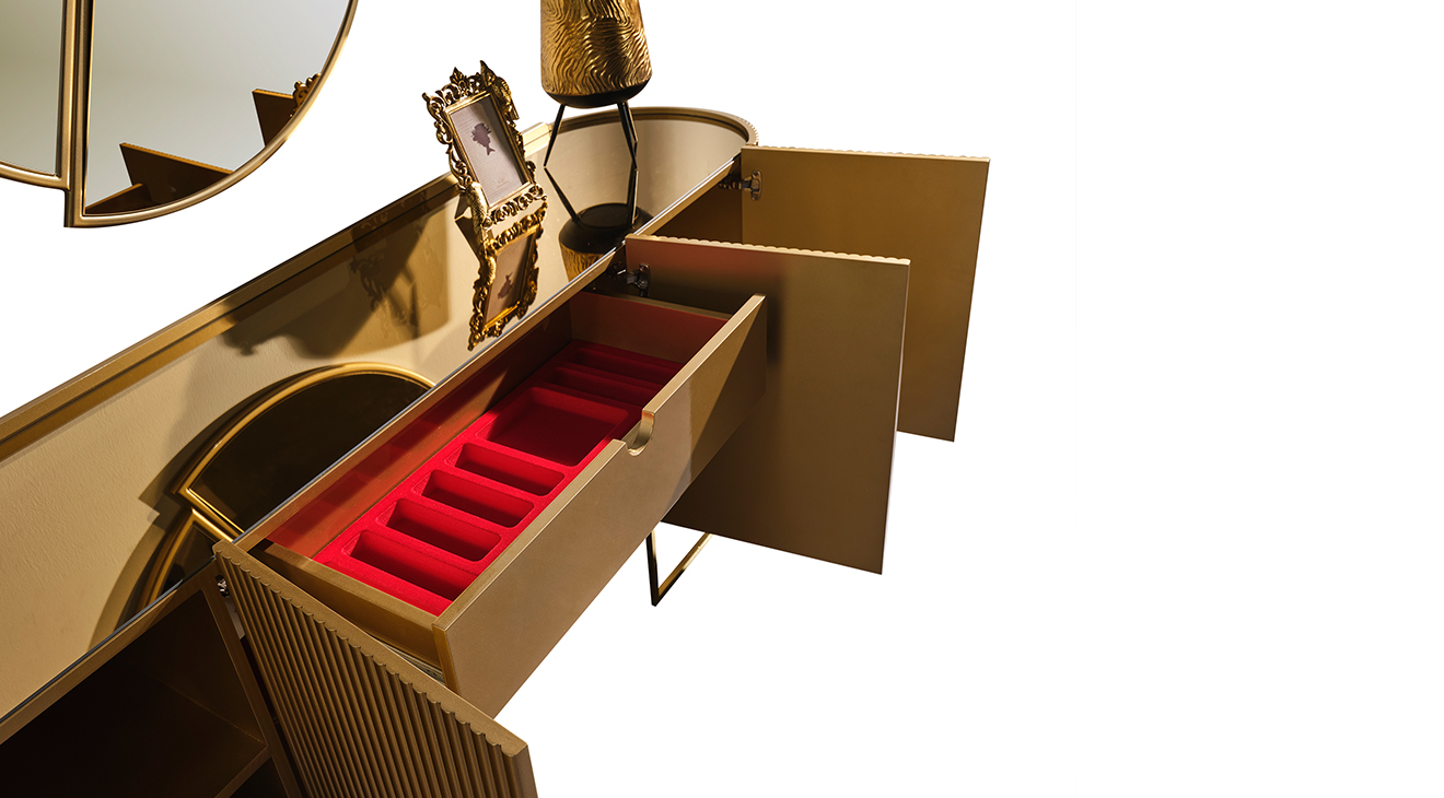 Gucci Golden Metal Ayaklı Yemek Odası Takımı Yemek Odası