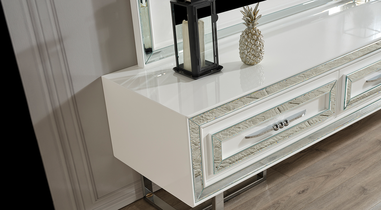 Maldiv Metal Ayaklı Tv Ünitesi TV Ünitesi