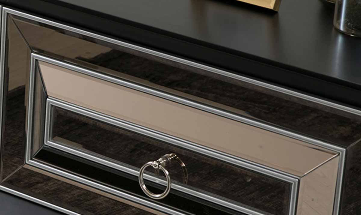 Valery Metal Ayaklı Tv Ünitesi TV Ünitesi