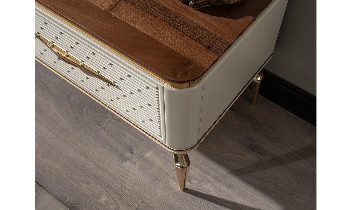 Sade Metal Ayaklı Tv Ünitesi TV Ünitesi