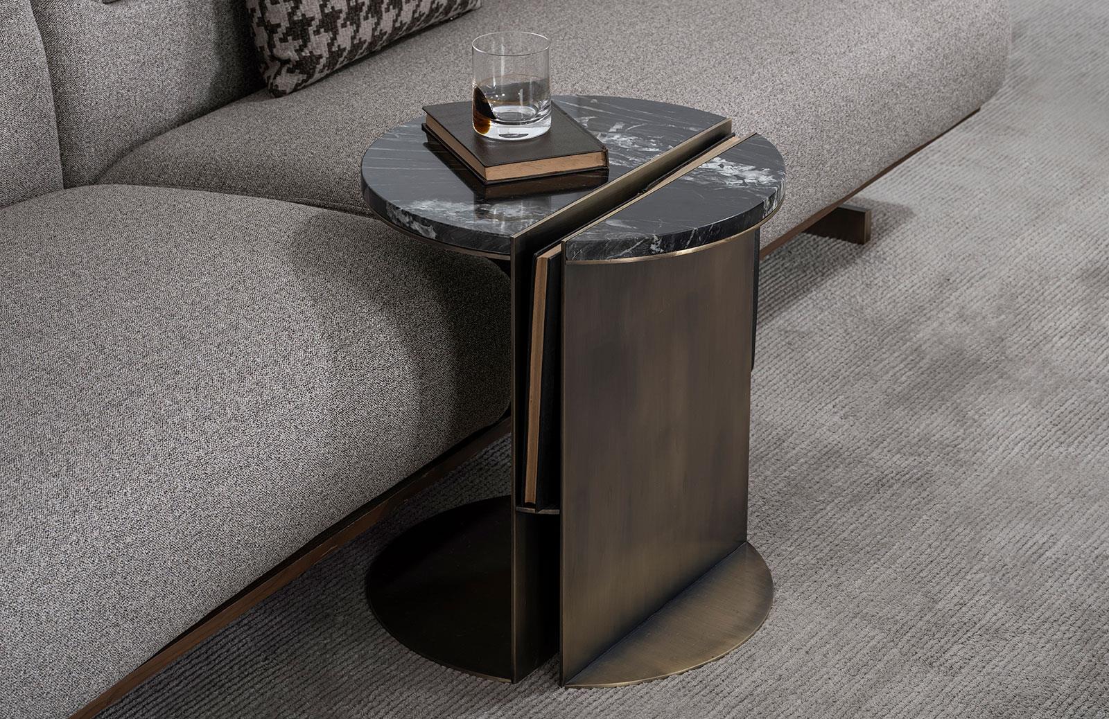 Lisaa ST- Bölmeli Yan Sehpa Pirinç Yan Sehpa