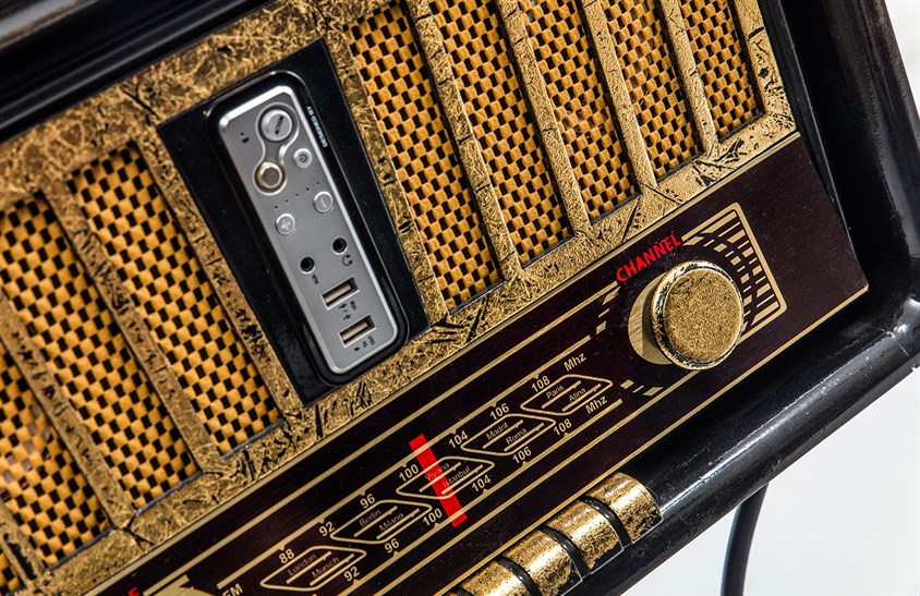 Radyo Model Yan Sehpa ENGC-GZ-06 Yan Sehpa