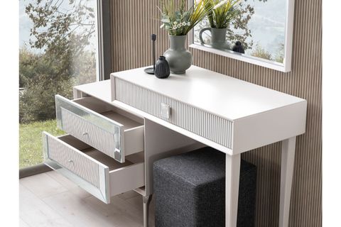 Line Luxury Yatak Odası Takımı, Sürgü Kapaklı İndirimli Mobilya